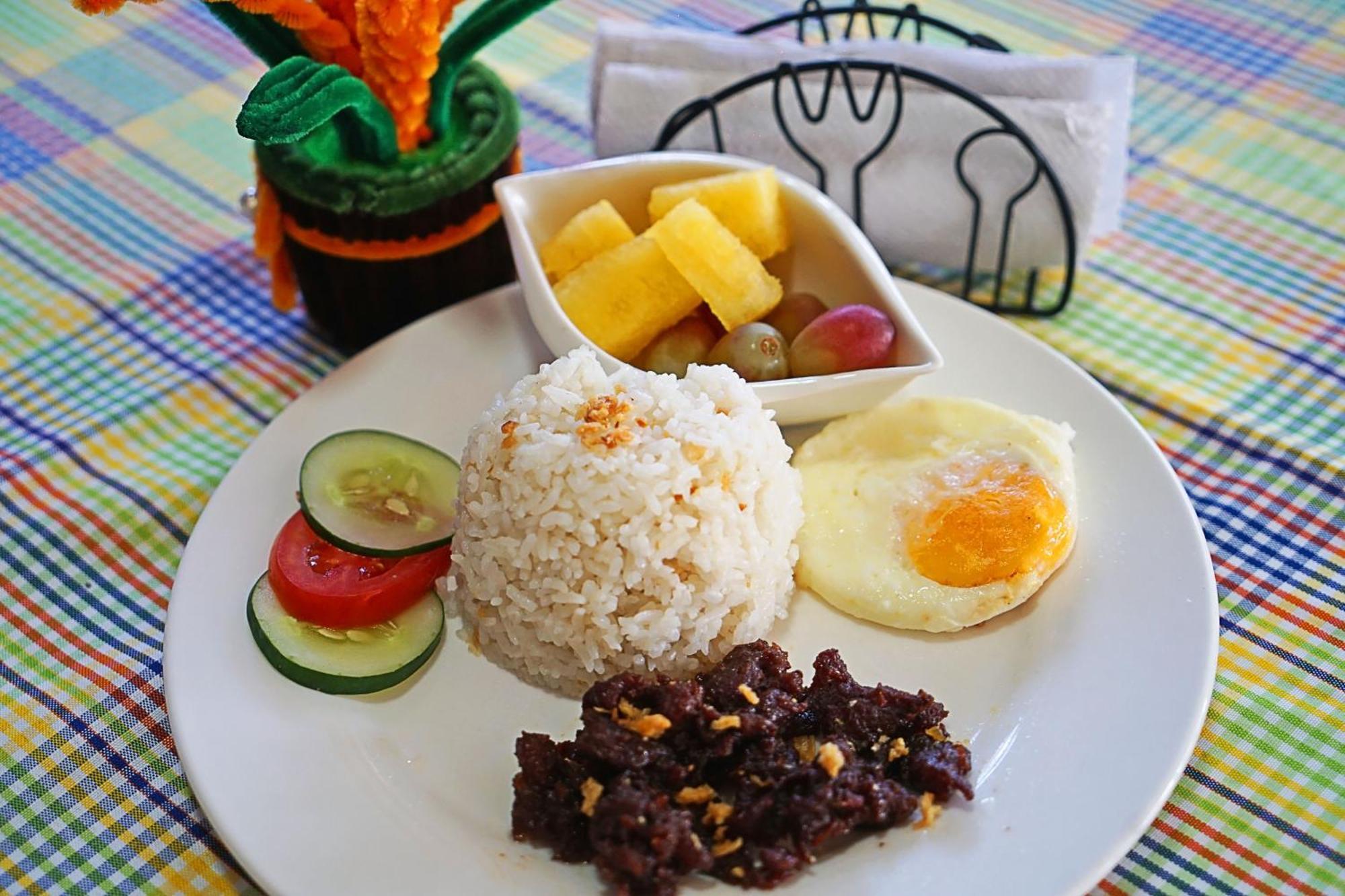 Bella Vista Resort Naguilian Экстерьер фото