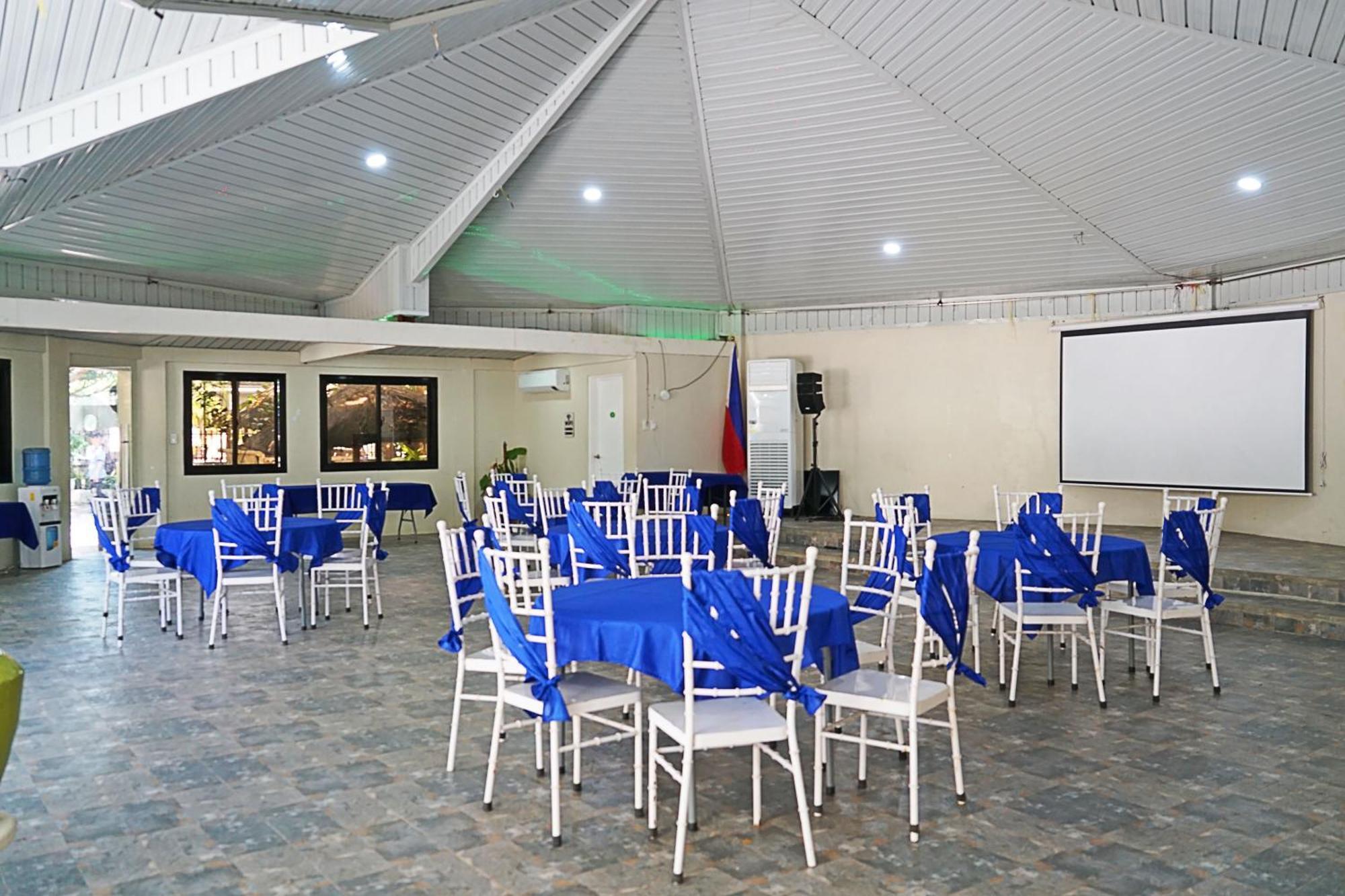 Bella Vista Resort Naguilian Экстерьер фото
